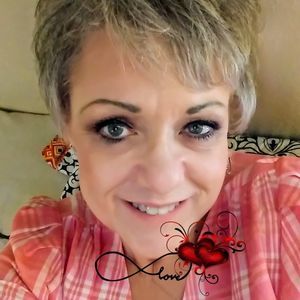 Meet your Posher, Kelli